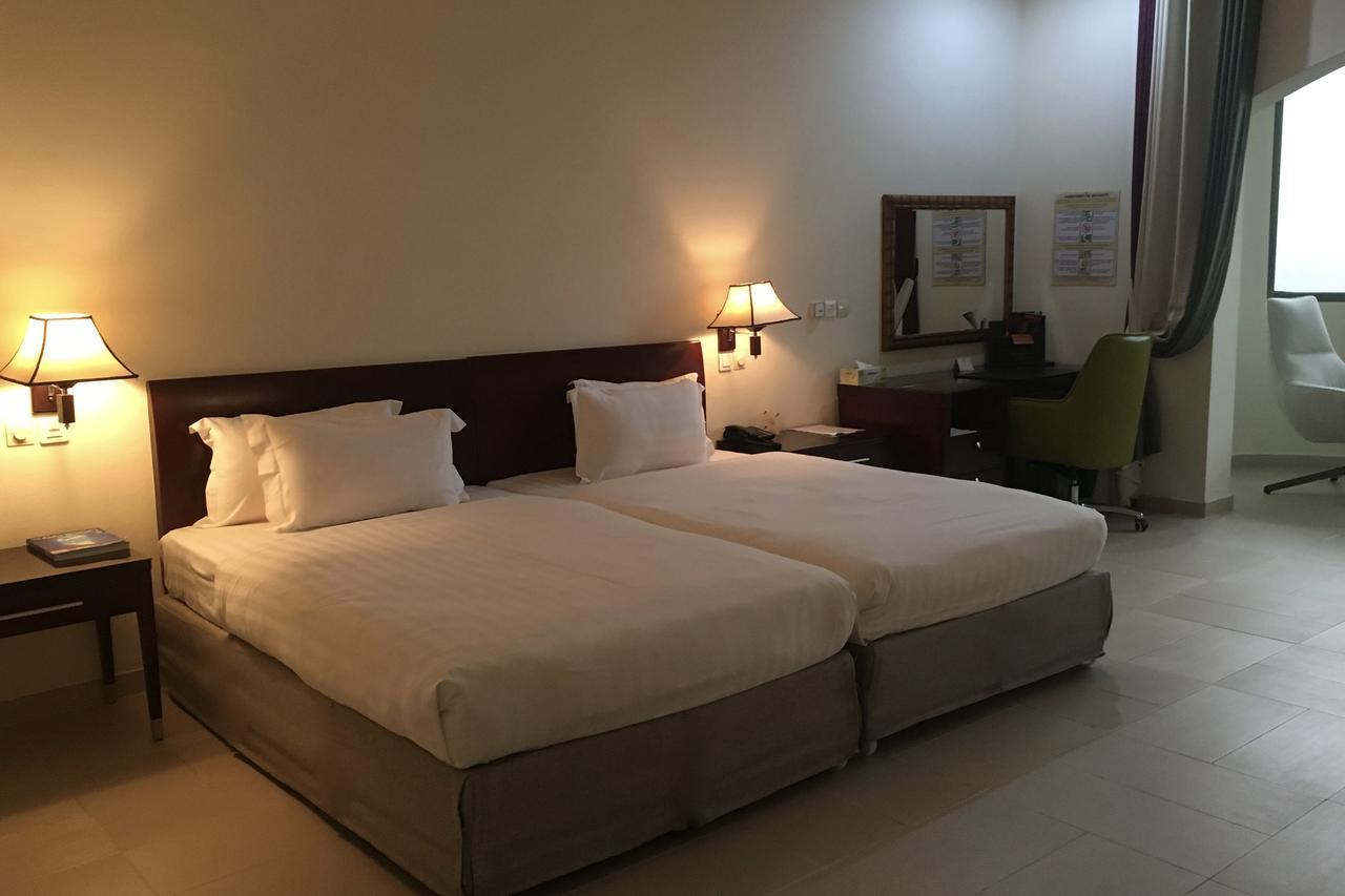 Hotel Sancta Maria Lomé Buitenkant foto